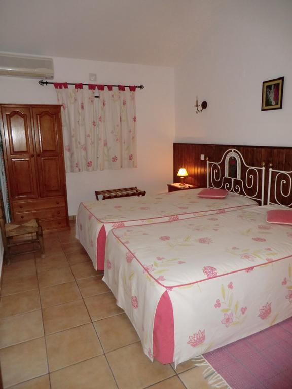 Gasthaus Monte Dos Avos Querenca Zimmer foto